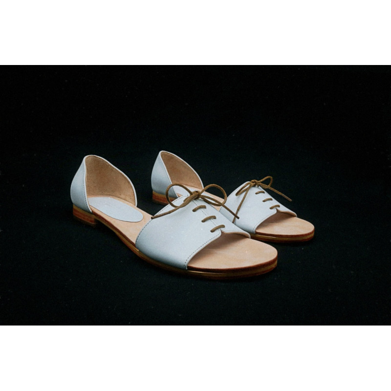 Maria ranger blanco detalles beige sandalias de cuero hechas a mano - Cooperative Handmade