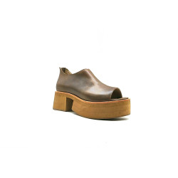 Mica cerato camel sandalias de plataforma de cuero hechas a mano - Cooperative Handmade