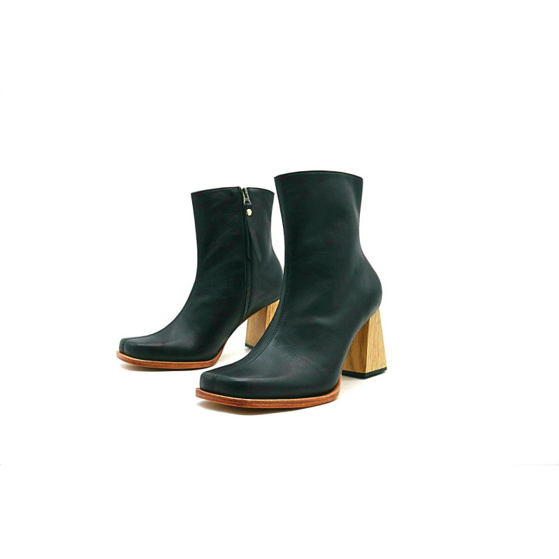 Lulú napa negro natural botines de cuero hechos a mano - Cooperative Handmade