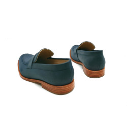 Otto azul océano graso mocasines de cuero hechos a mano - Cooperative Handmade