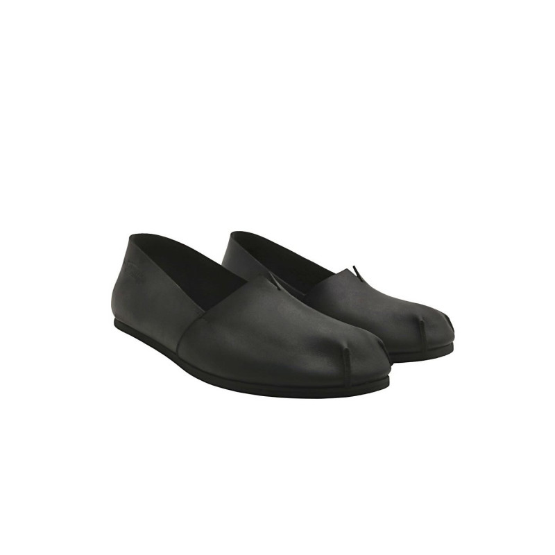 Pampa Man total black negro graso mate zapatos flat de cuero hechos a mano - Cooperative Handmade