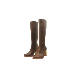 Lulú Large cerato camel botas de cuero hechas a mano - Cooperative Handmade