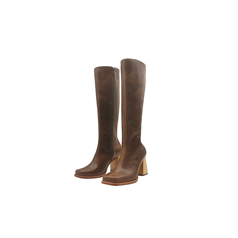 Lulú Large cerato camel botas de cuero hechas a mano - Cooperative Handmade
