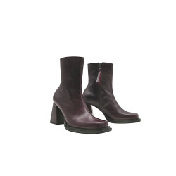 Lulú versión B napa morado botines de cuero hechos a mano - Cooperative Handmade